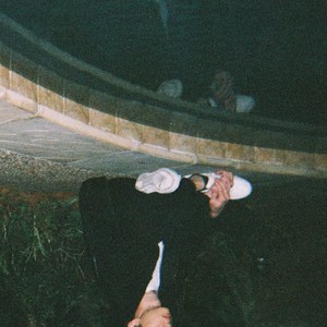 男人日女人屄视频
